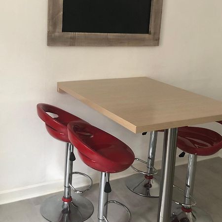 Charmant Appartement Au Paradis Romagnat Kültér fotó